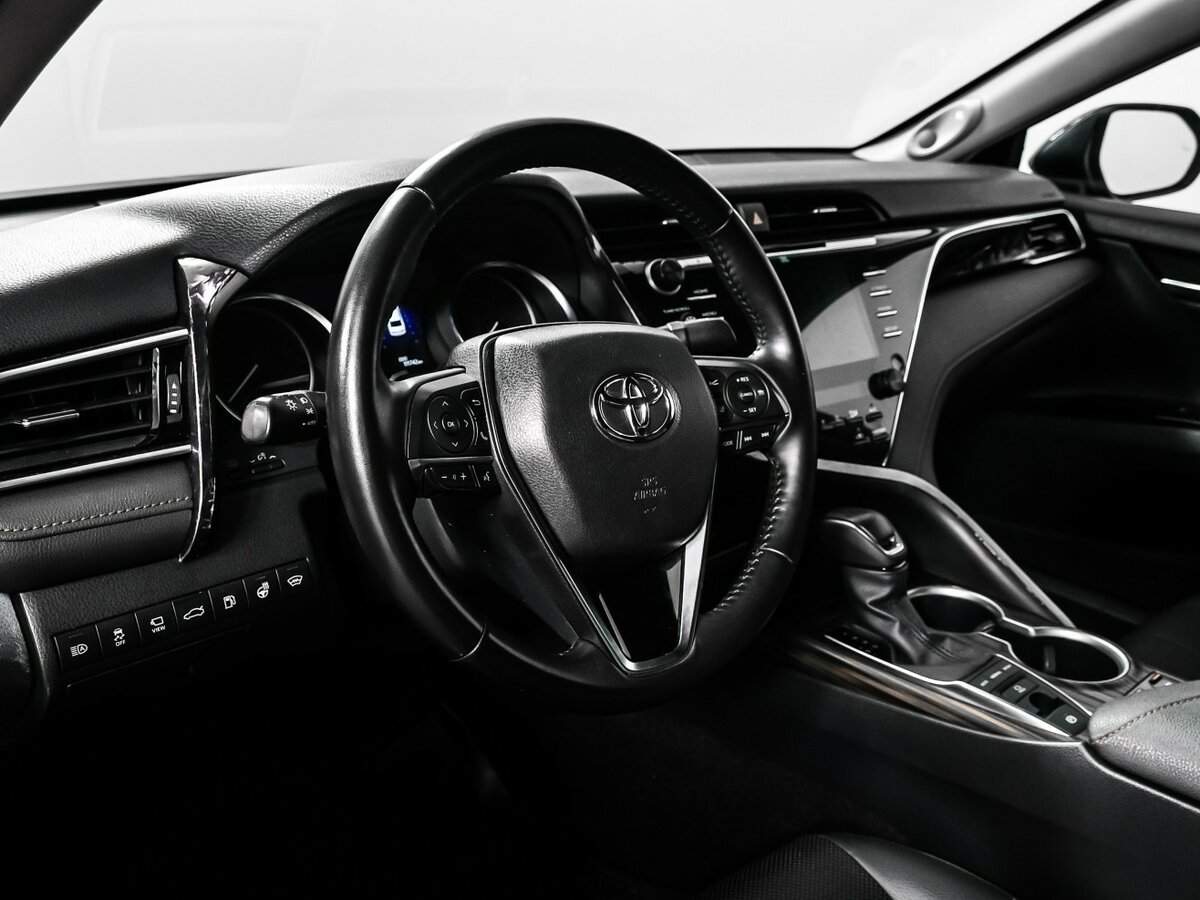 Toyota Camry, 2018 Фото №13