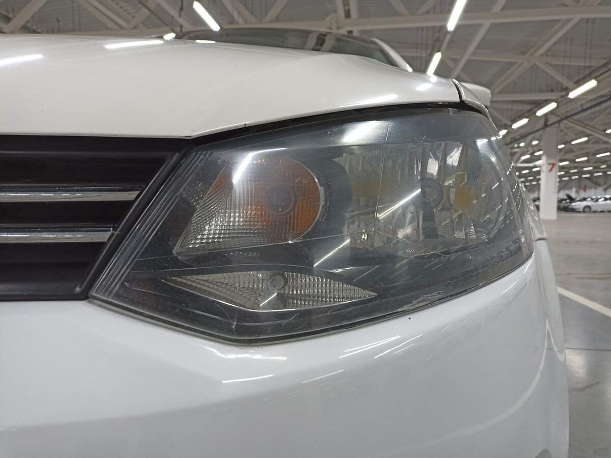 Volkswagen Polo, 2013 Фото №17