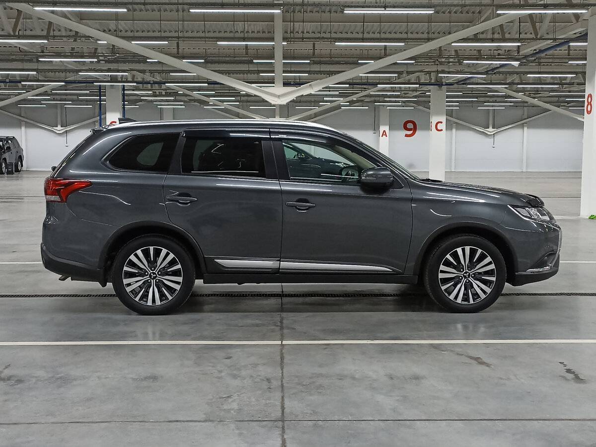 Mitsubishi Outlander, 2020 Фото №4
