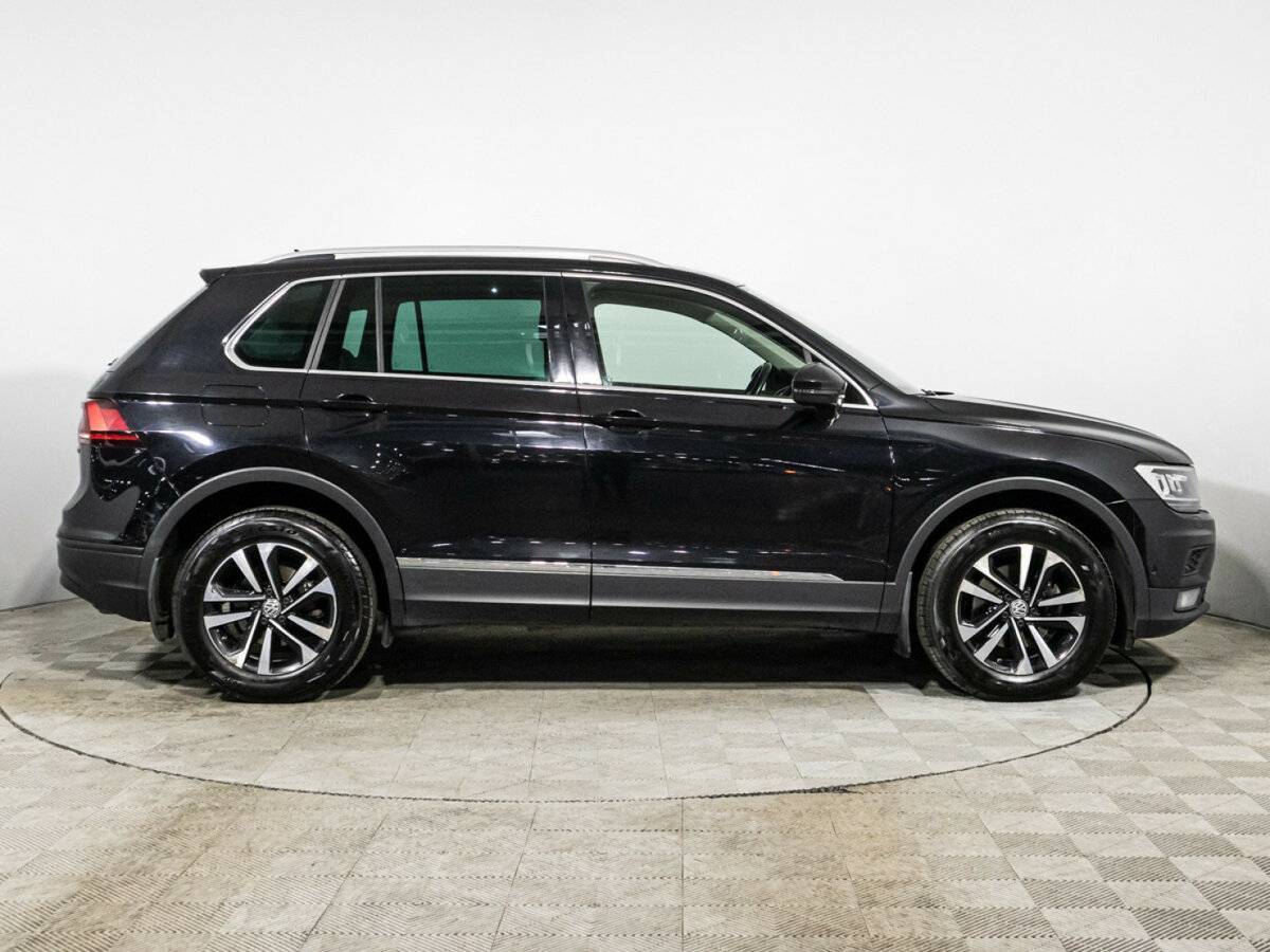 Volkswagen Tiguan, 2019 - 139 405 км. | Фото №4
