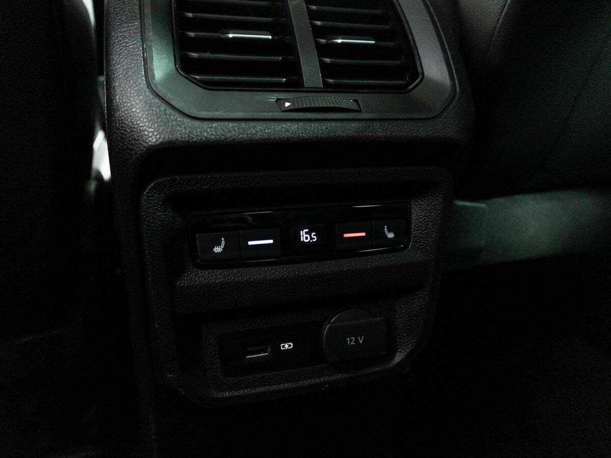 Volkswagen Tiguan, 2019 Фото №25