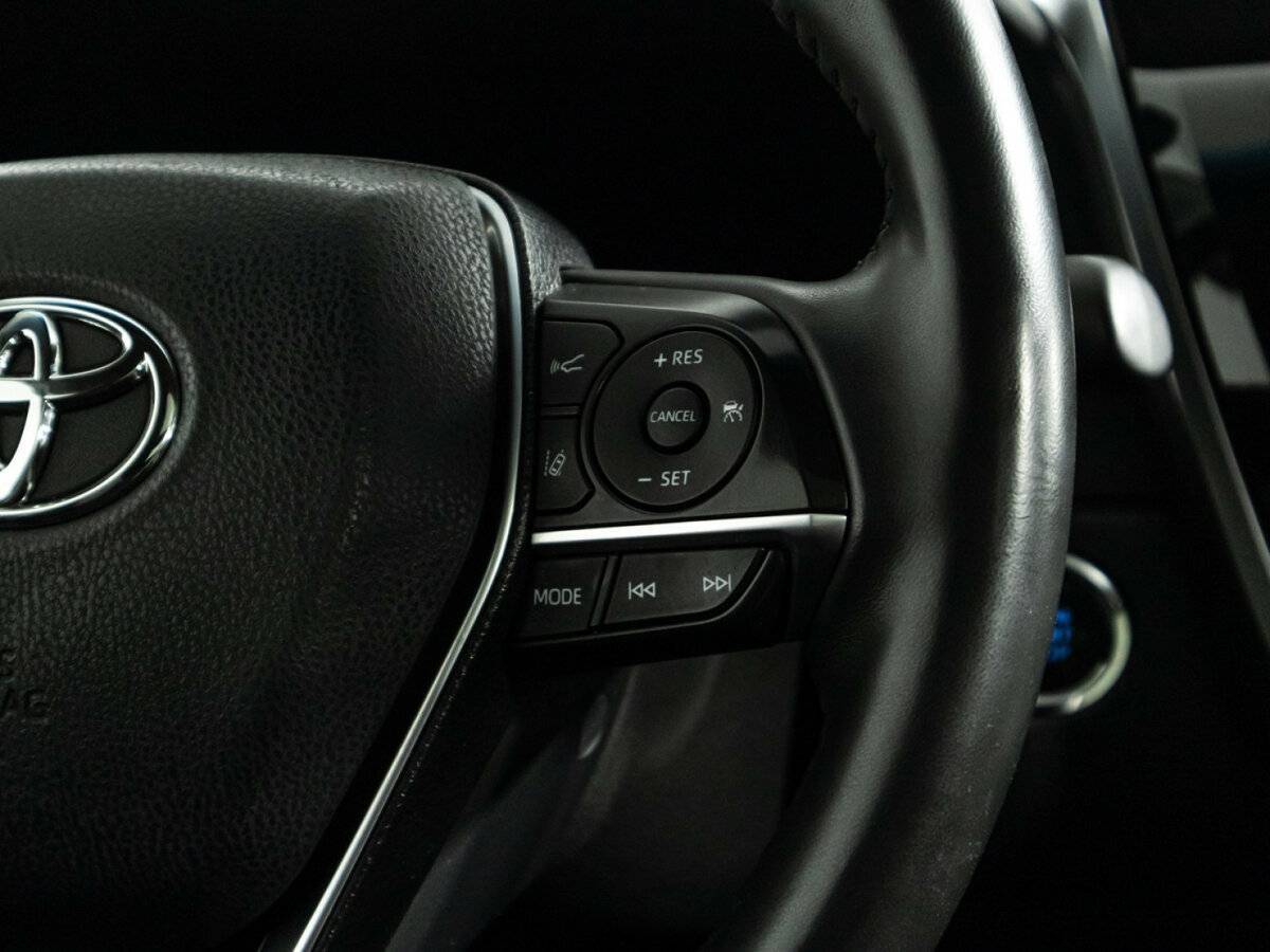 Toyota Camry, 2022 Фото №23