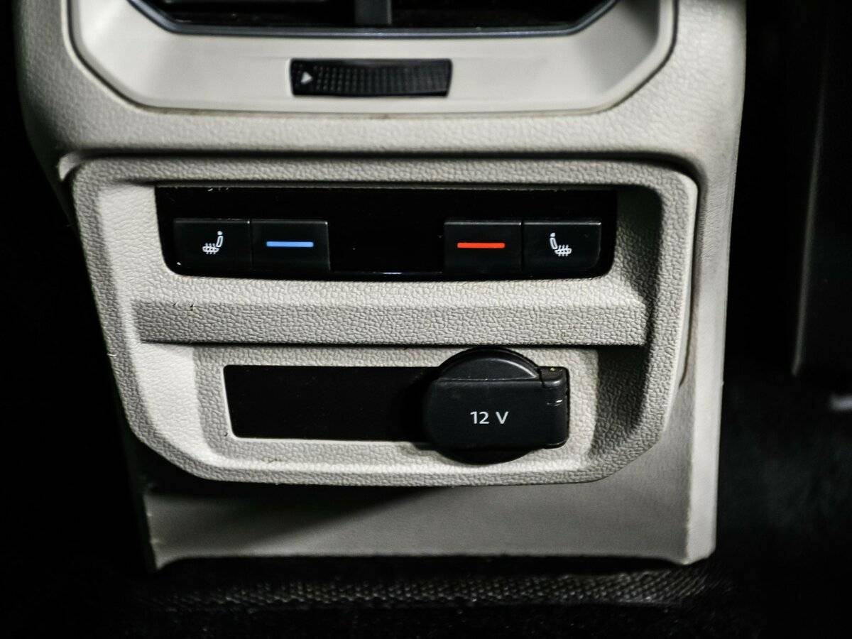 Volkswagen Tiguan, 2017 Фото №16