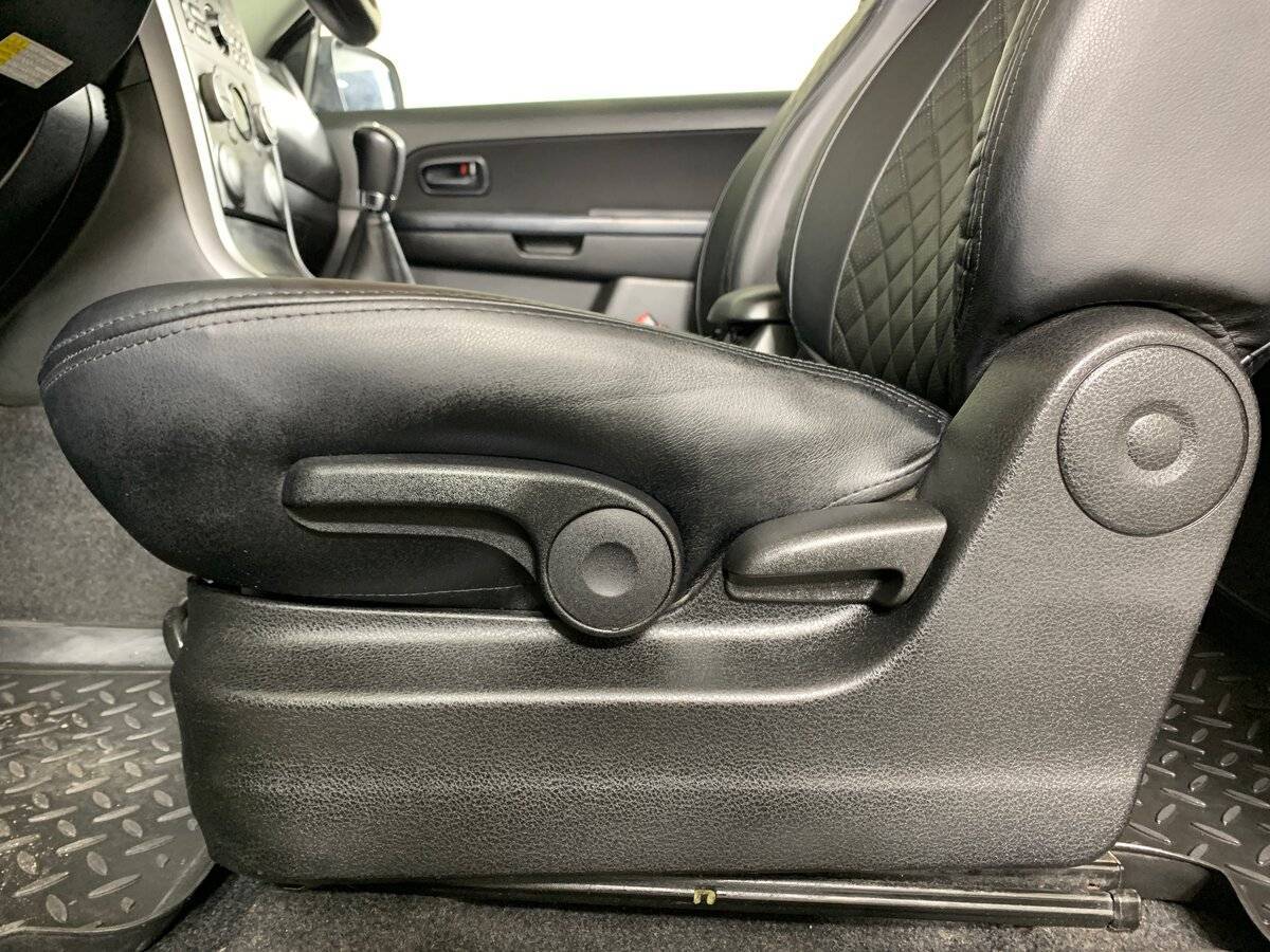 Suzuki Grand Vitara, 2010 Фото №15