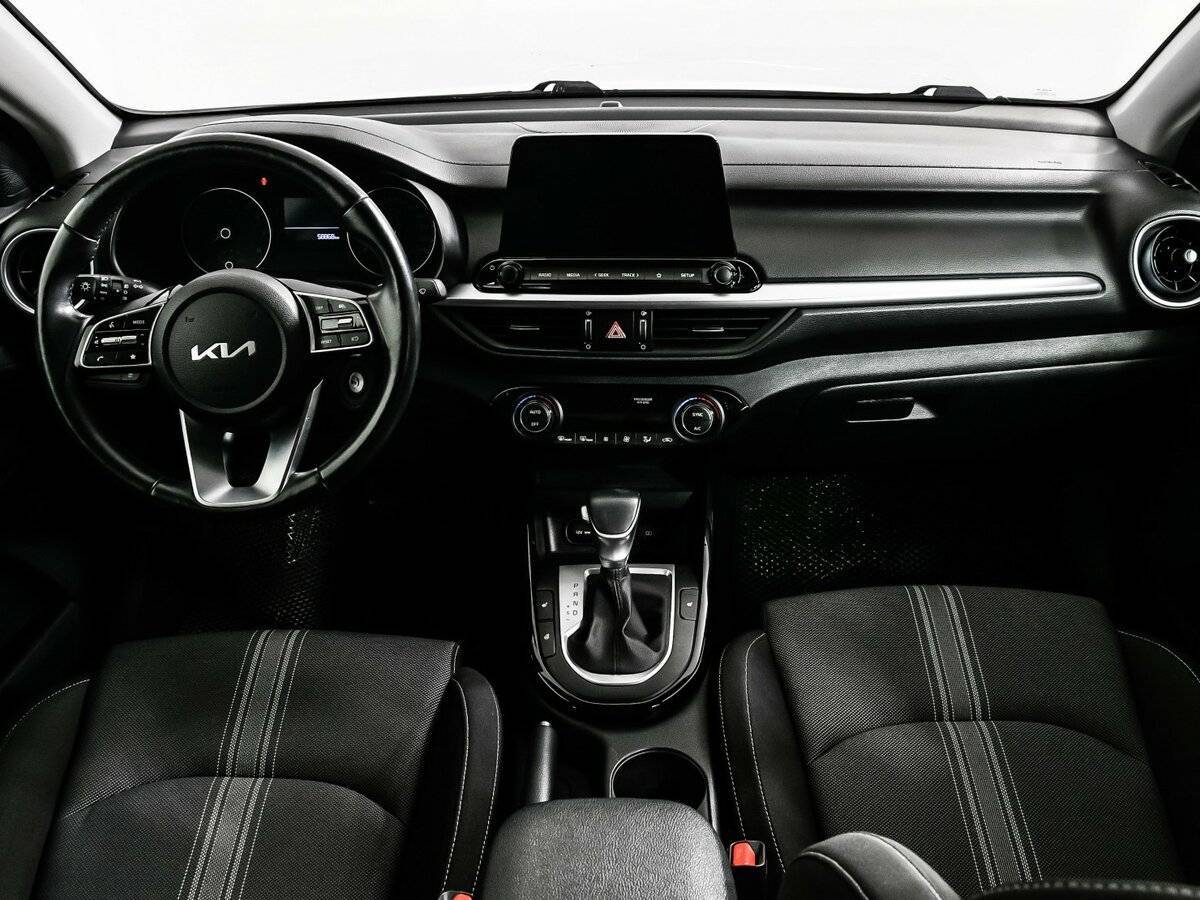 Kia Cerato, 2022 Фото №11