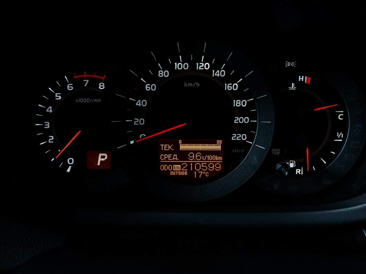 Toyota RAV4, 2010 Фото №11