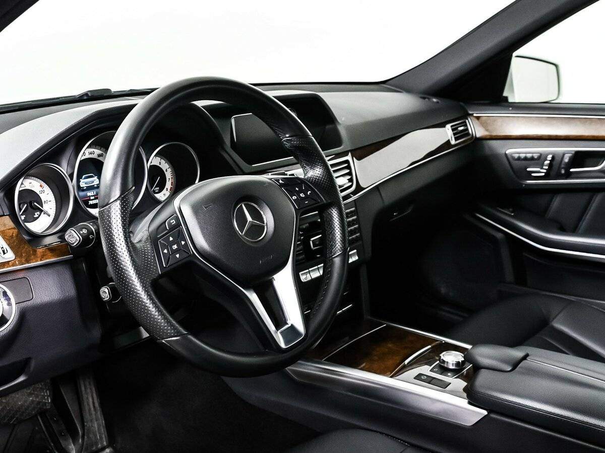 Mercedes-Benz E-Класс 300, 2014 Фото №12