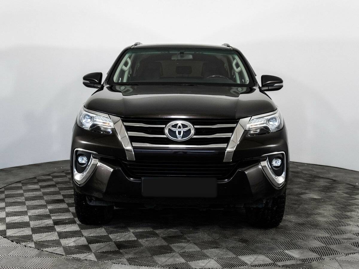 Toyota Fortuner, 2018 Фото №3