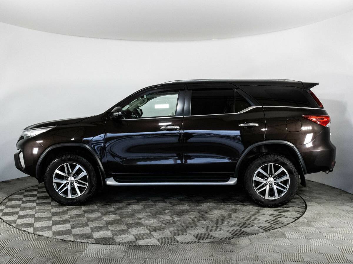 Toyota Fortuner, 2018 Фото №9