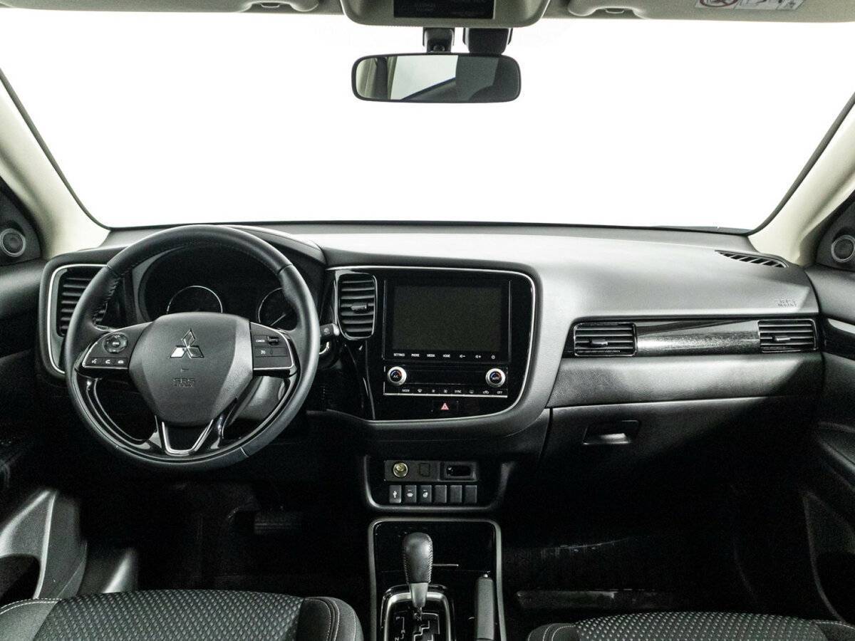 Mitsubishi Outlander, 2022 Фото №13