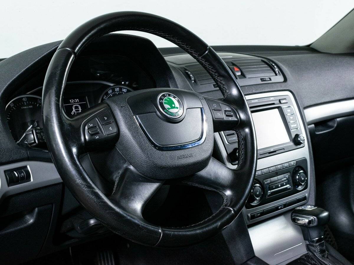 Skoda Octavia DSG7, 2011 Фото №14