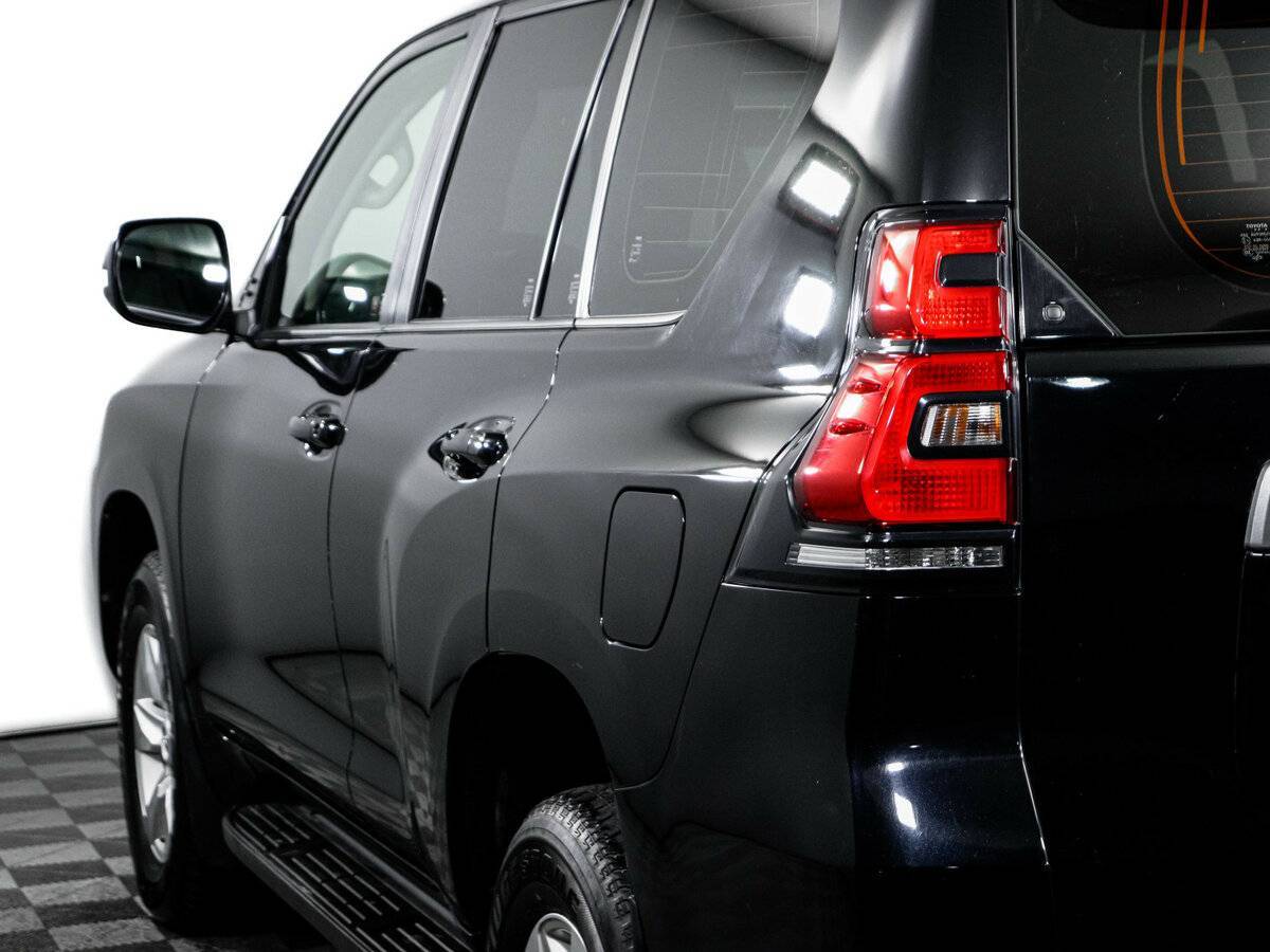 Toyota Land Cruiser Prado, 2021 Фото №20