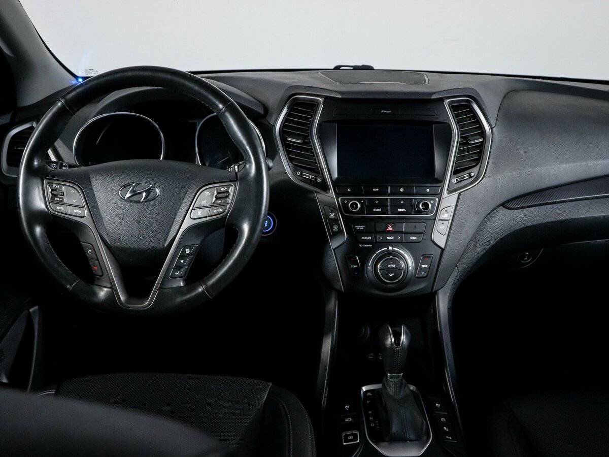 Hyundai Santa Fe, 2017 Фото №12