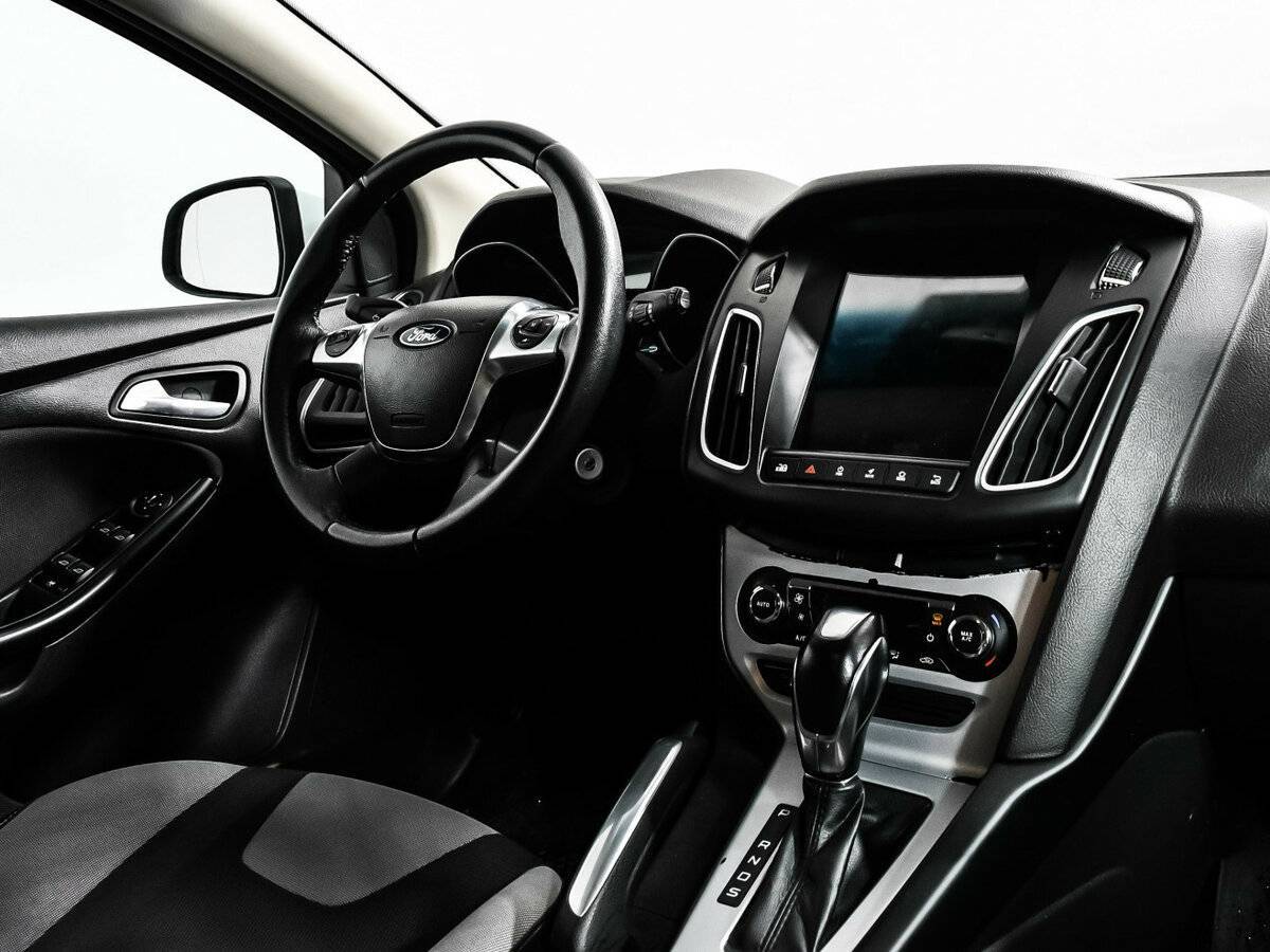 Ford Focus, 2011 Фото №9