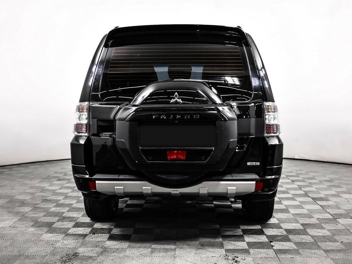 Mitsubishi Pajero, 2017 - 118 460 км. | Фото №6