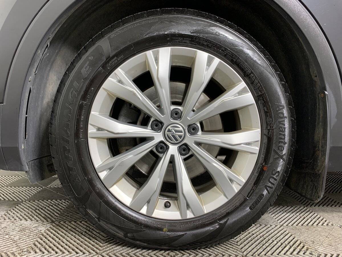 Volkswagen Tiguan, 2019 Фото №9