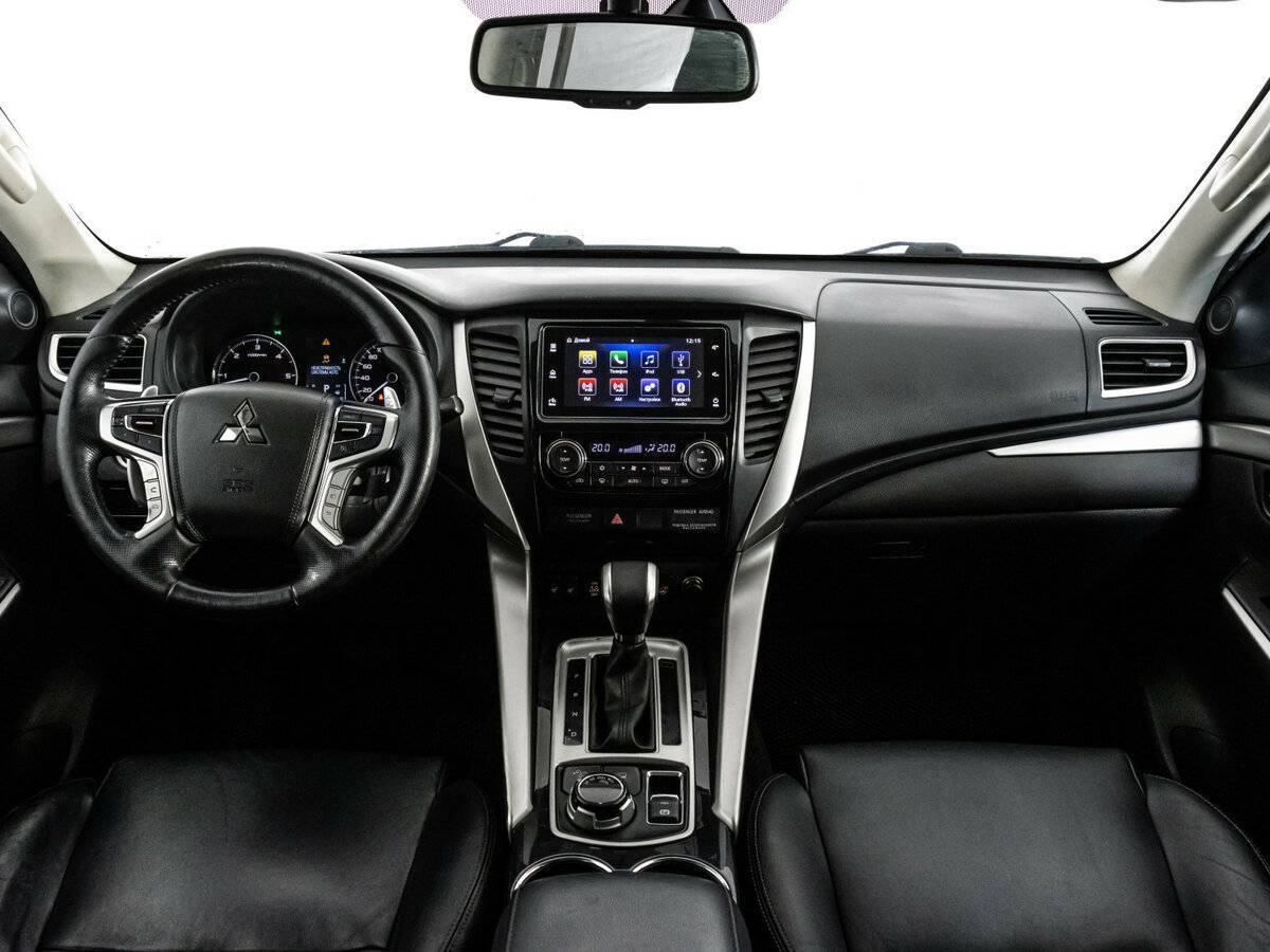 Mitsubishi Pajero Sport, 2018 Фото №10