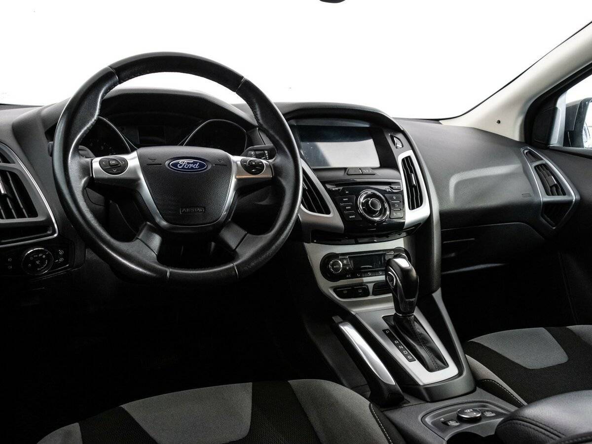 Ford Focus, 2011 Фото №9