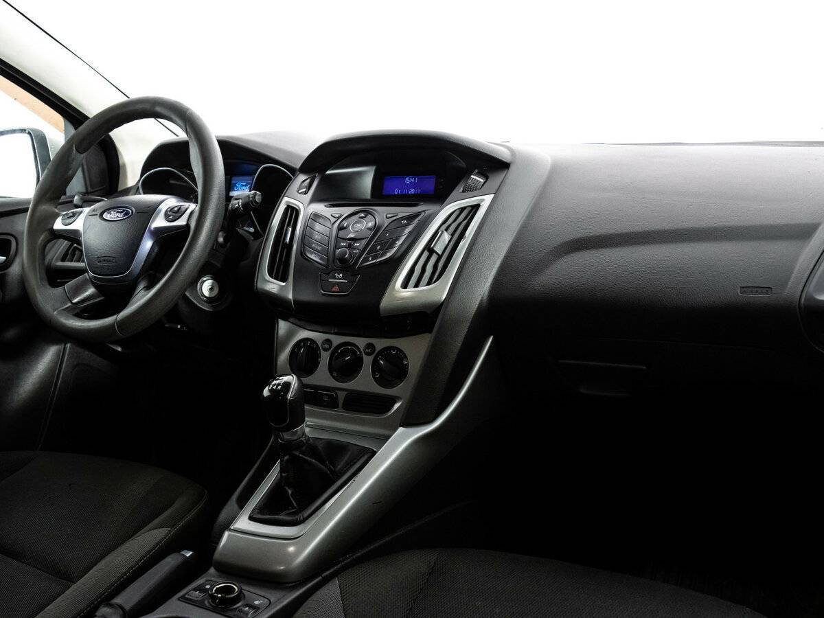 Ford Focus, 2011 Фото №9
