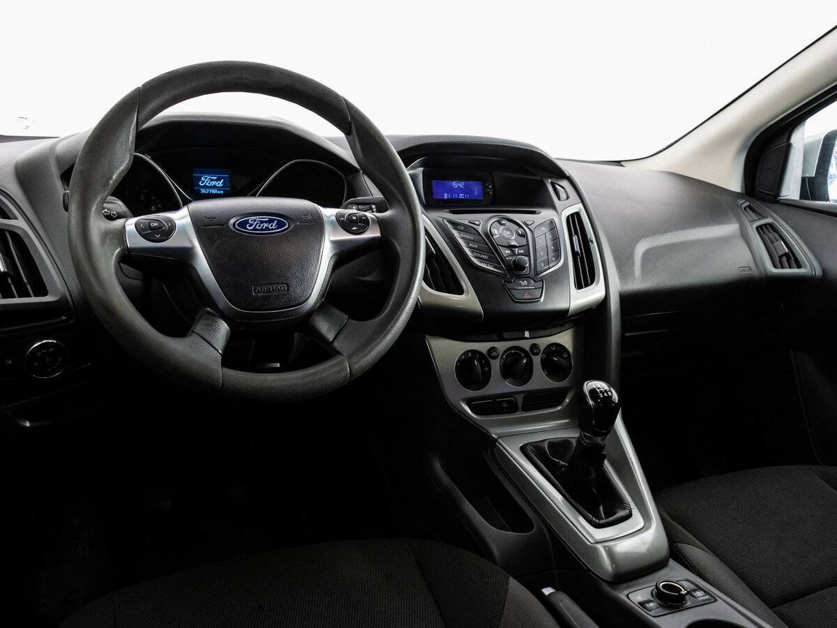 Ford Focus, 2011 Фото №11