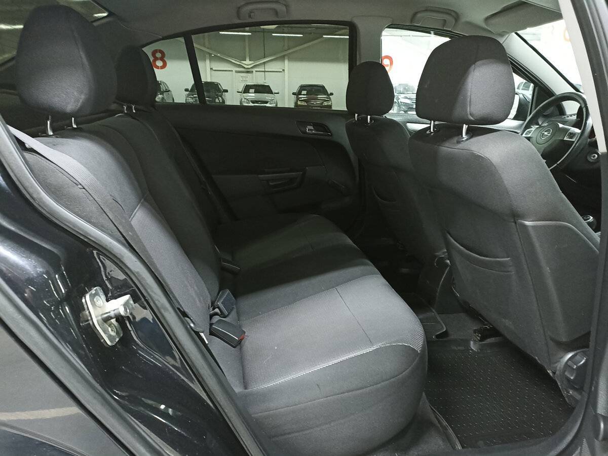 Opel Astra, 2011 Фото №12