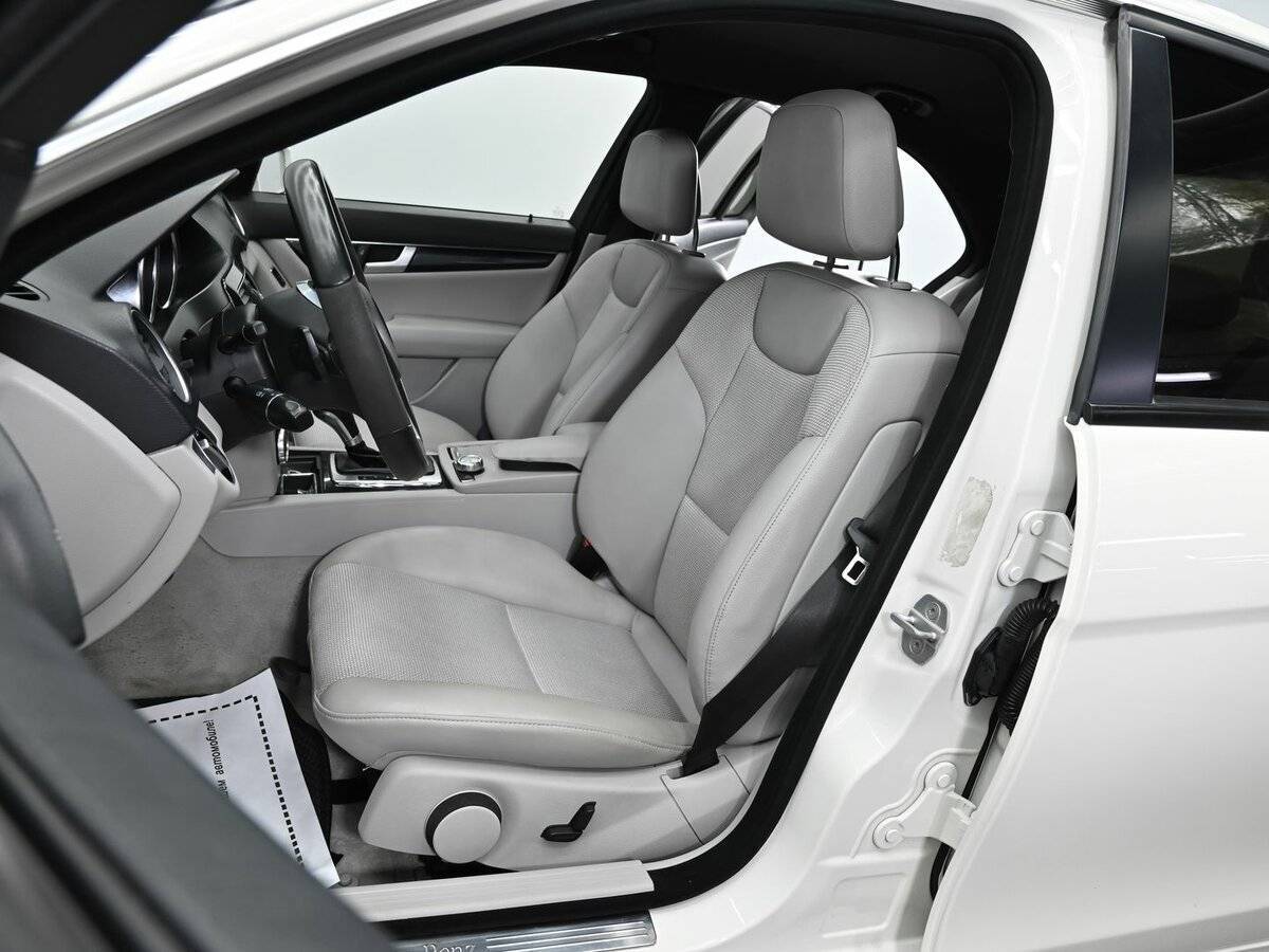 Mercedes-Benz C-Класс 180 BlueEFFICIENCY, 2012 - 179 000 км. | Фото №5