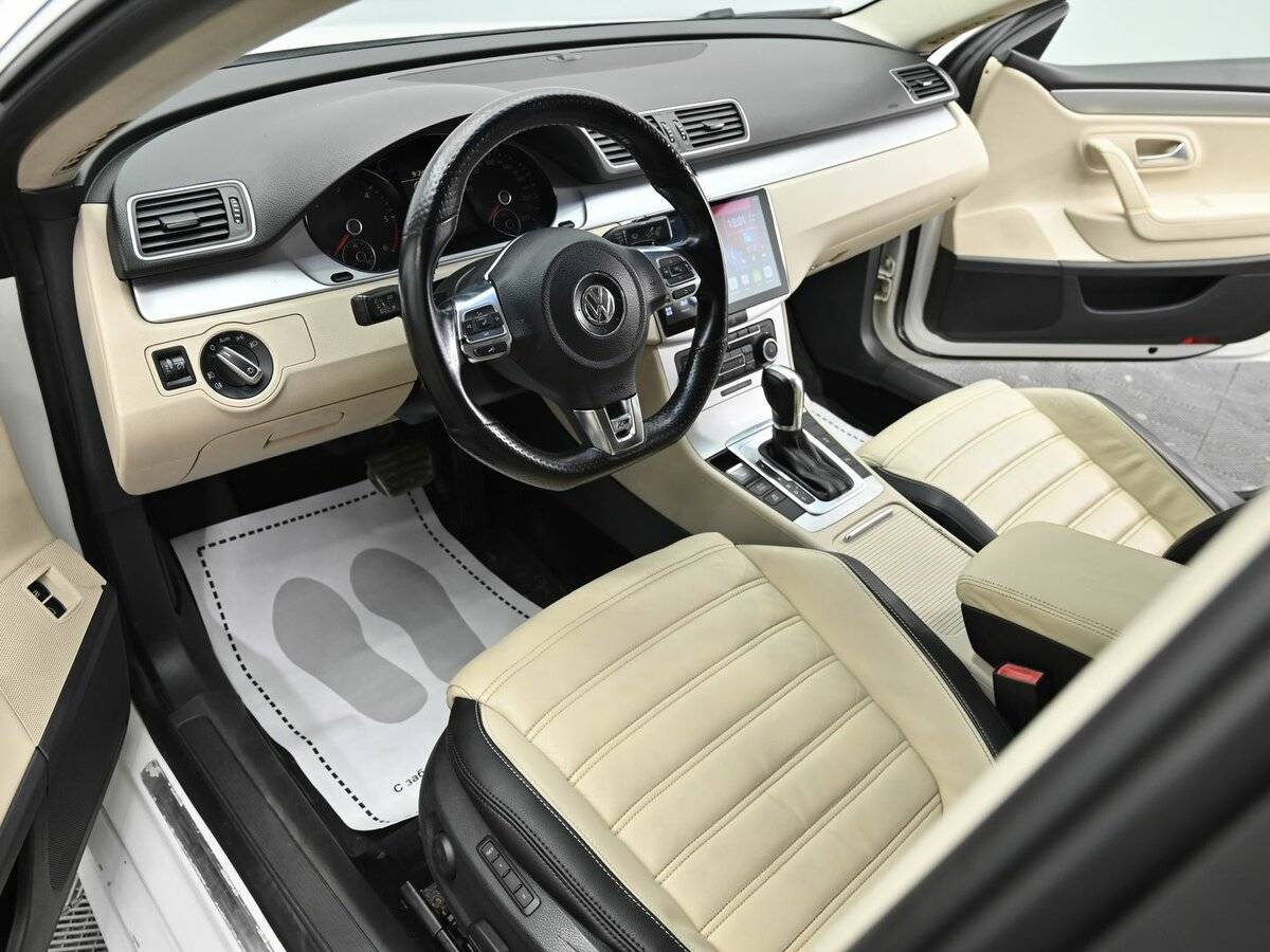 Volkswagen Passat CC, 2011 - 187 000 км. | Фото №7