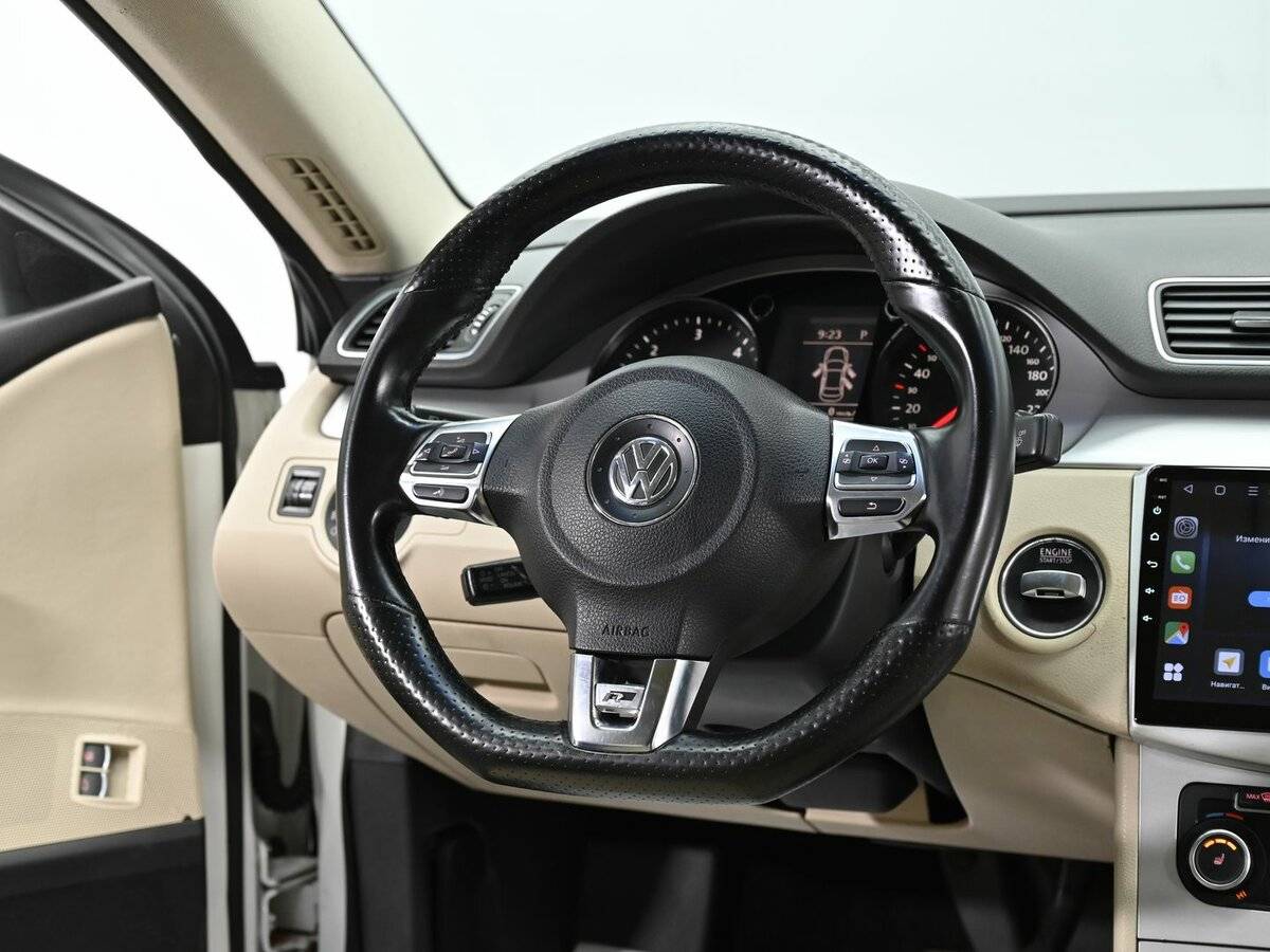 Volkswagen Passat CC, 2011 Фото №9