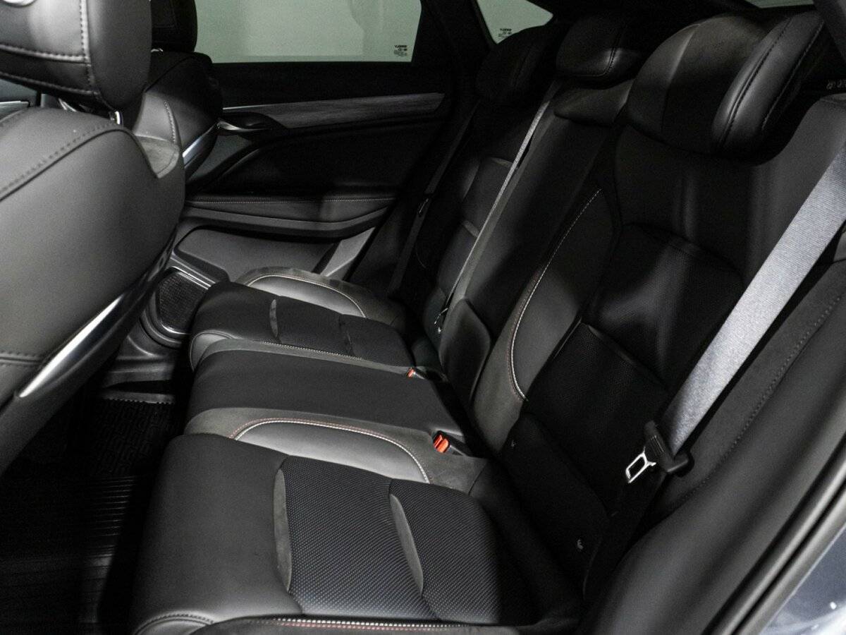 Geely Tugella, 2023 Фото №10