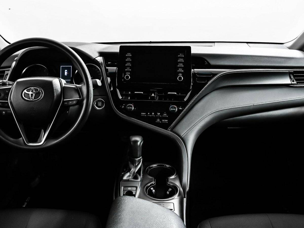 Toyota Camry, 2021 Фото №11