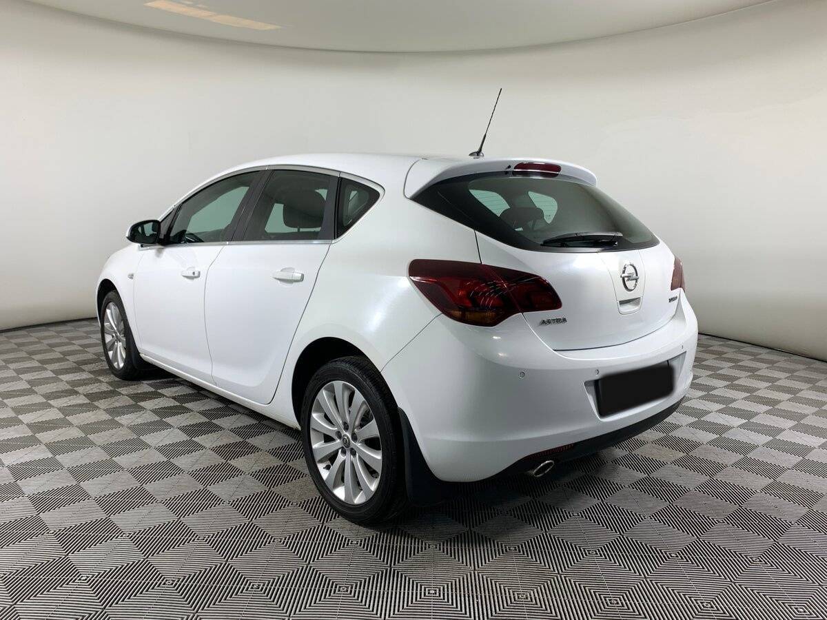 Opel Astra, 2011 - 131 254 км. | Фото №7