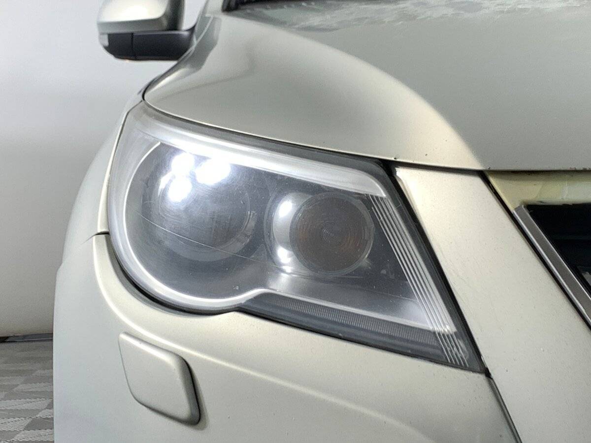 Volkswagen Tiguan, 2011 Фото №10