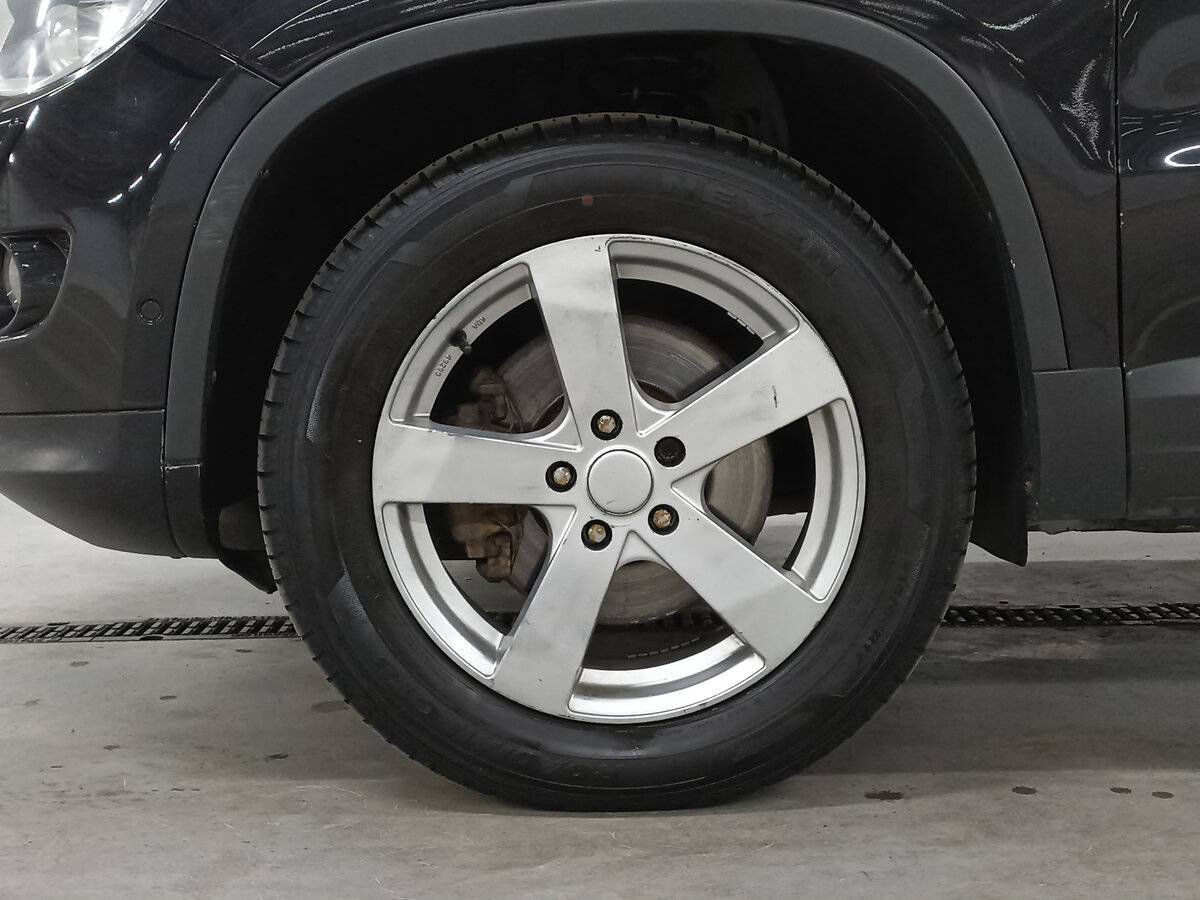 Volkswagen Tiguan, 2009 Фото №18