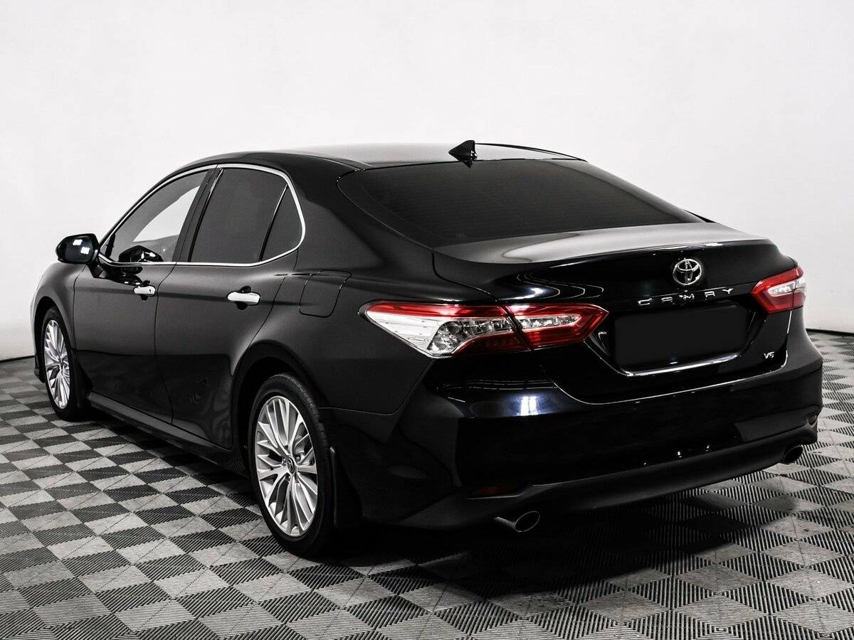Toyota Camry, 2021 Фото №7