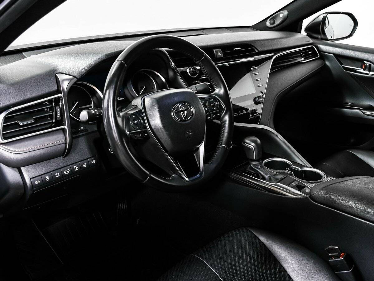 Toyota Camry, 2021 Фото №12