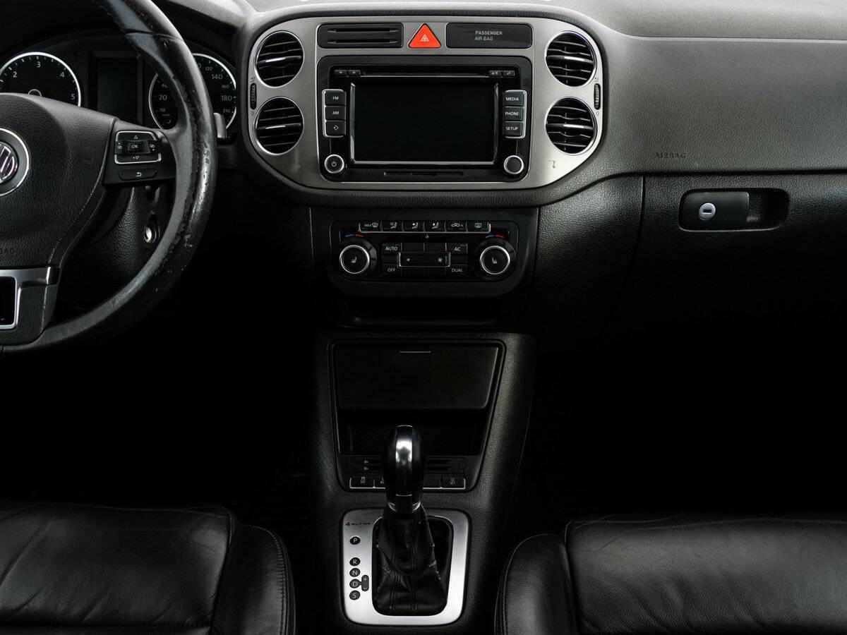 Volkswagen Tiguan, 2010 Фото №11