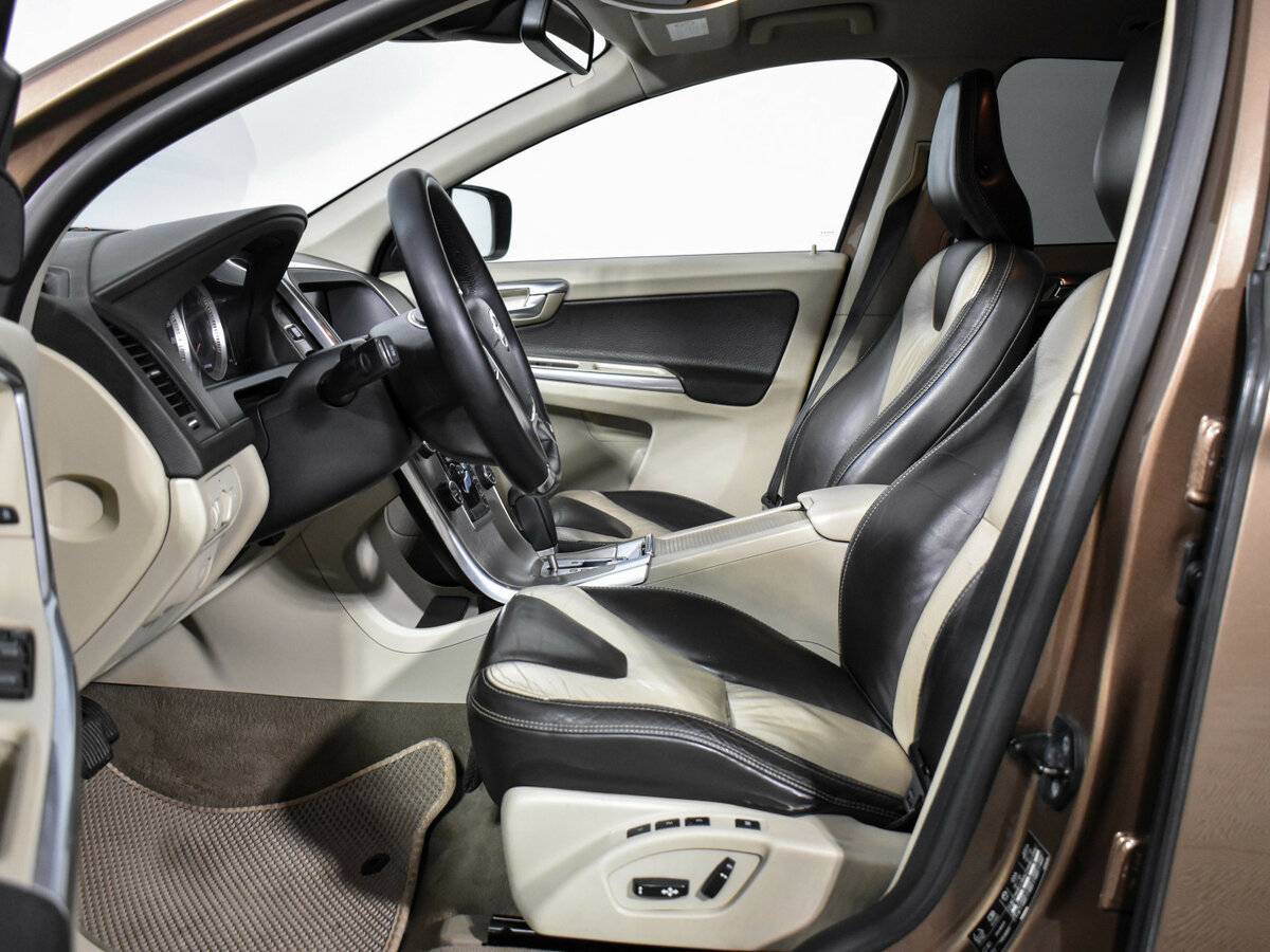 Volvo XC60, 2011 Фото №12