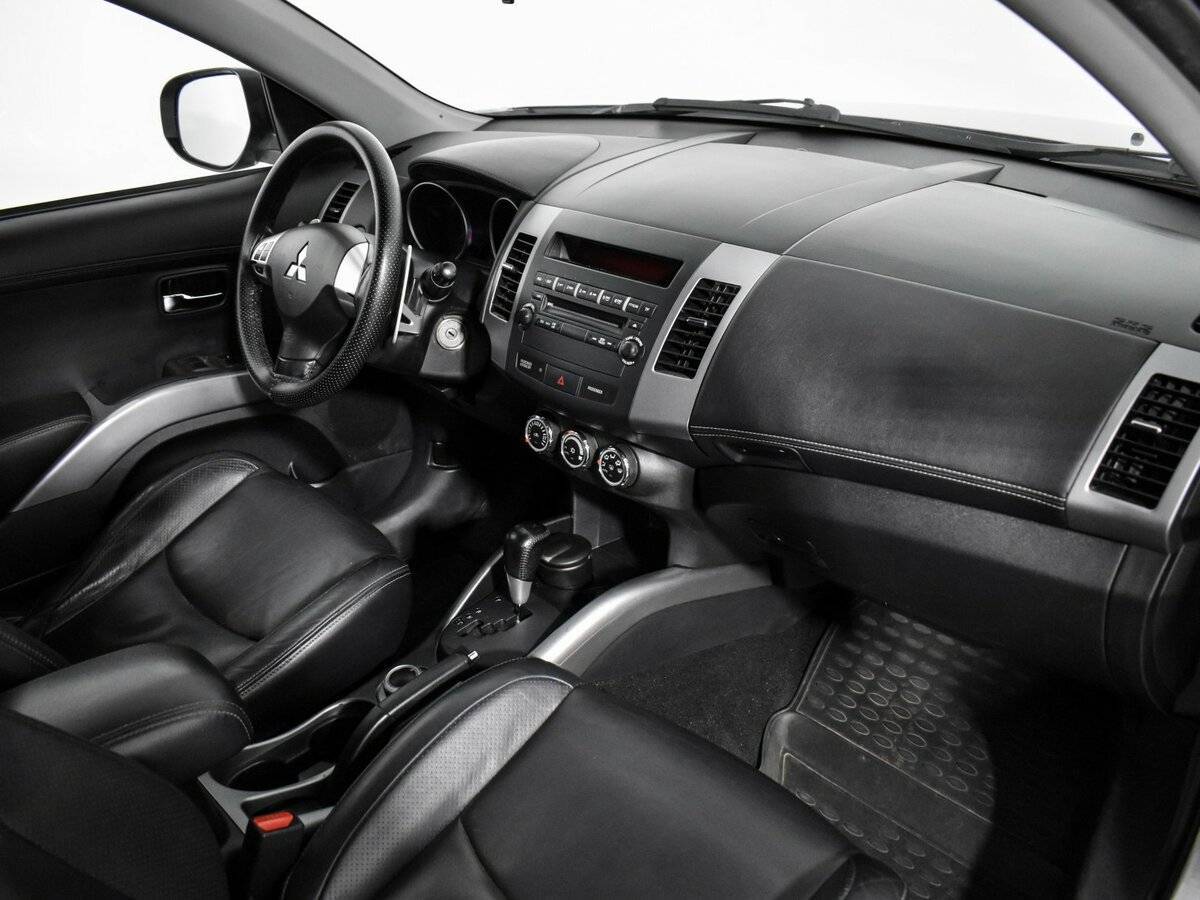 Mitsubishi Outlander, 2011 Фото №15
