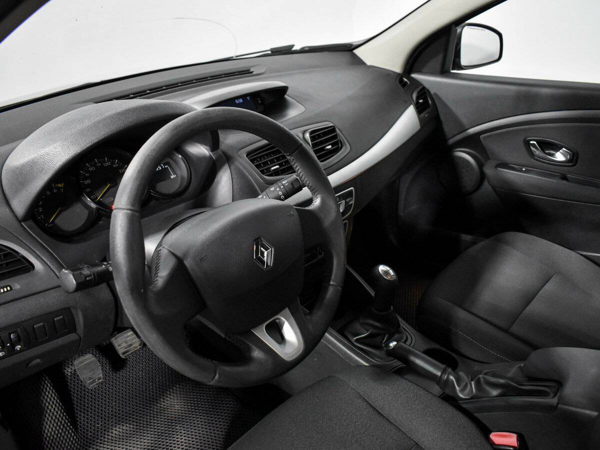 Renault Megane, 2010 Фото №9