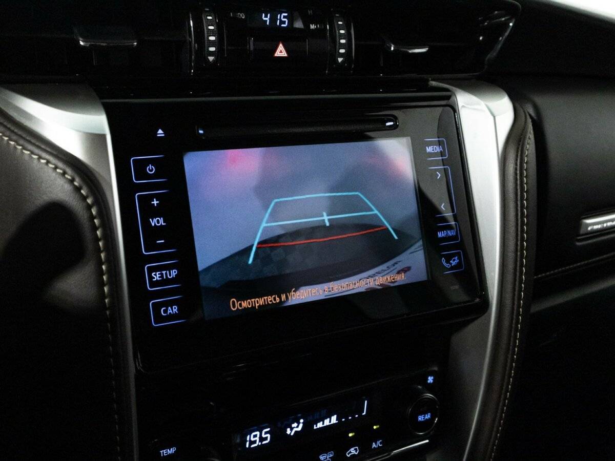 Toyota Fortuner, 2017 Фото №18