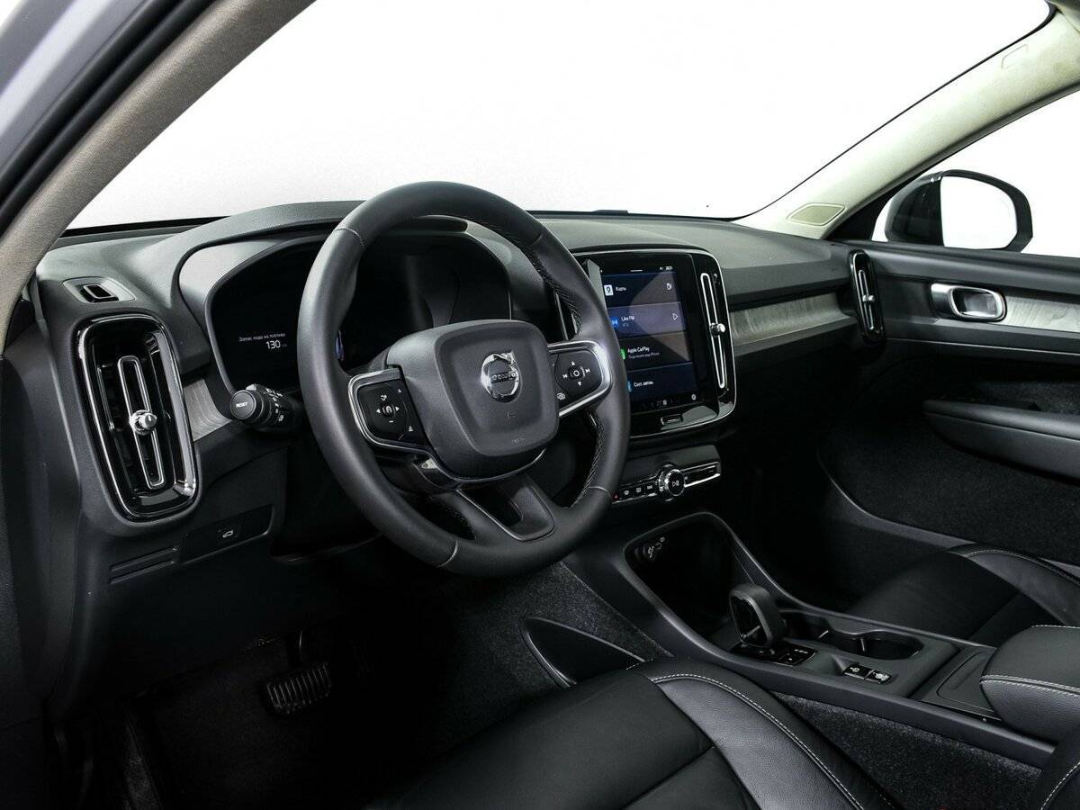 Volvo XC40, 2023 Фото №12