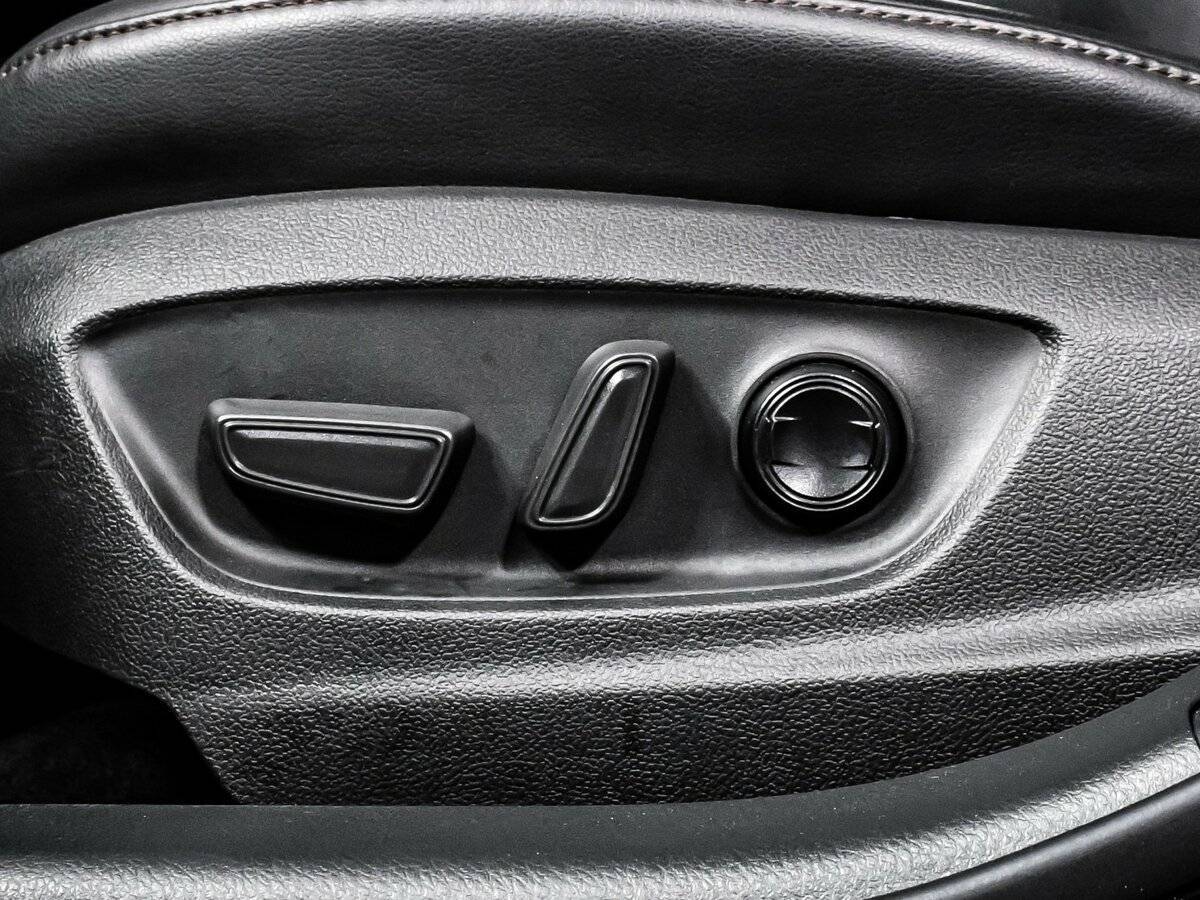 Toyota Camry, 2023 Фото №22