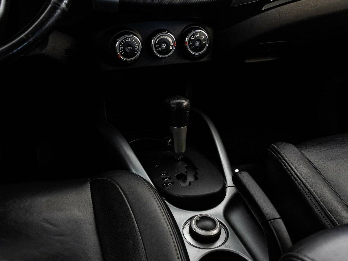 Mitsubishi Outlander, 2010 Фото №11