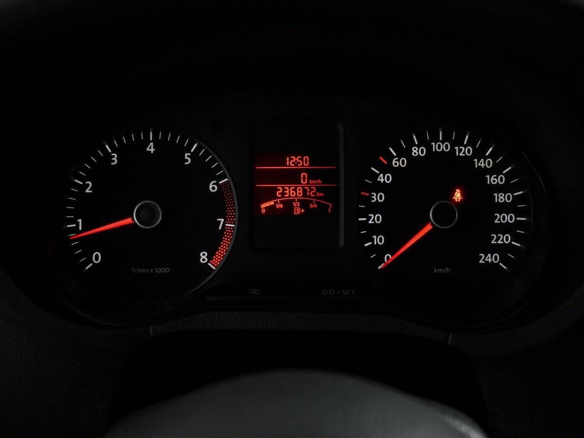 Volkswagen Polo, 2010 Фото №16