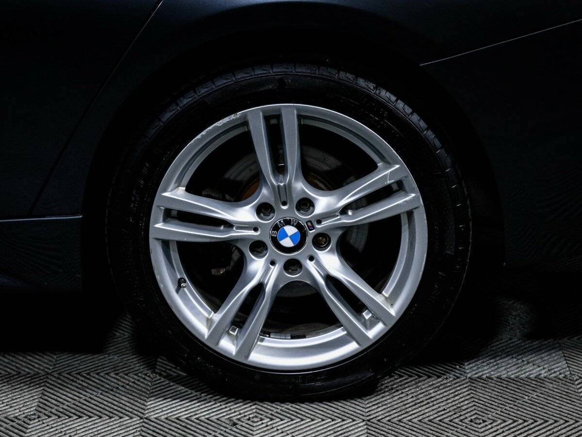 BMW 3 серии 320i xDrive, 2017 Фото №15