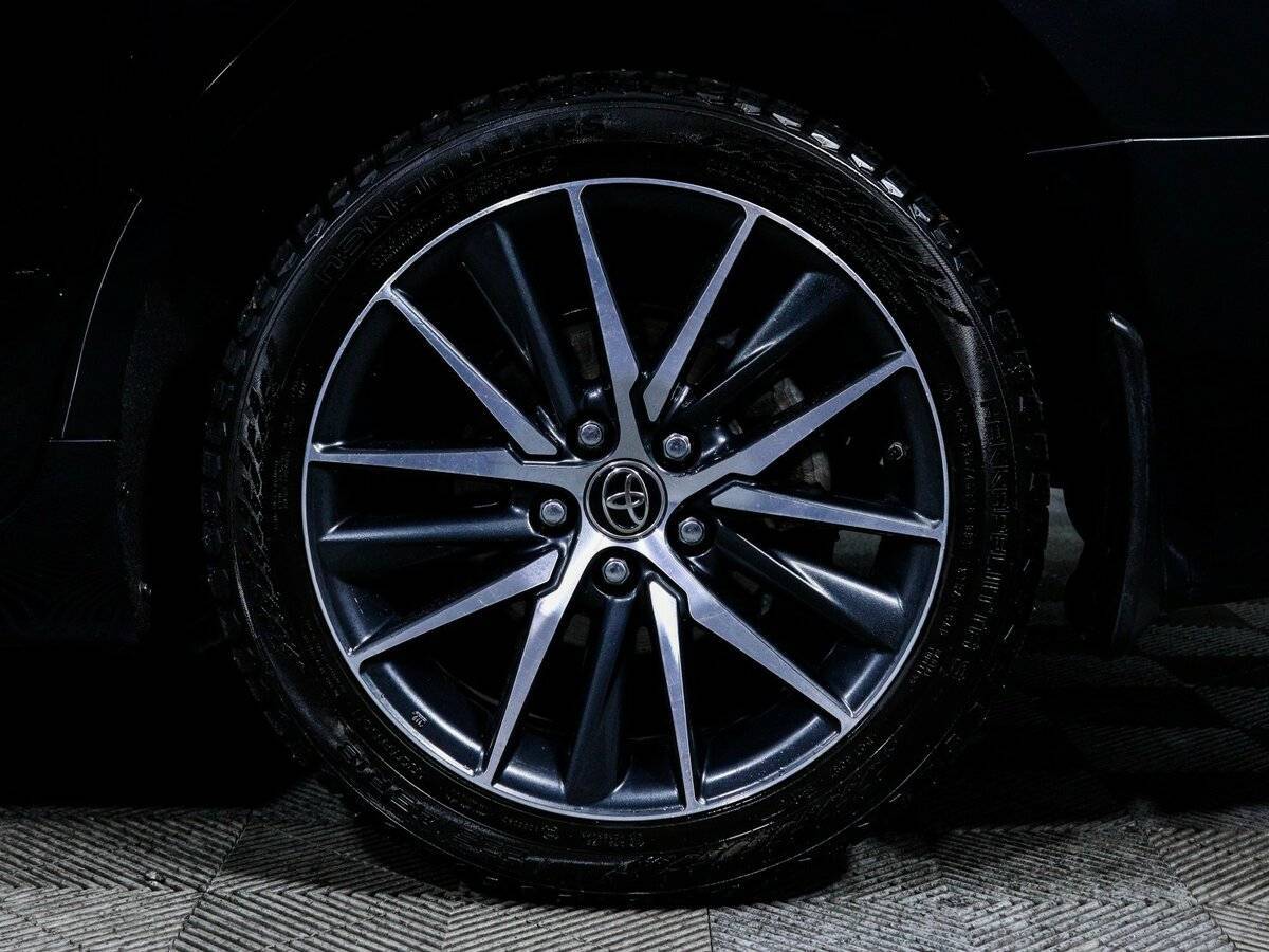 Toyota Camry, 2021 Фото №14