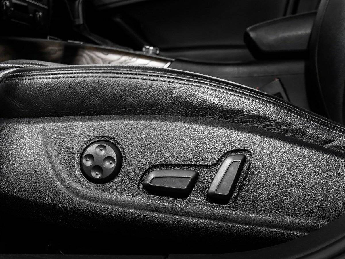 Audi A6, 2012 Фото №14