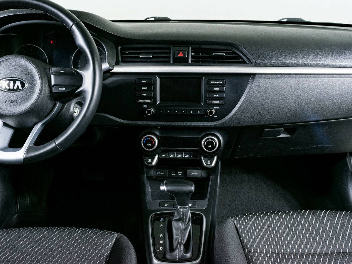 Kia Rio, 2020 Фото №11