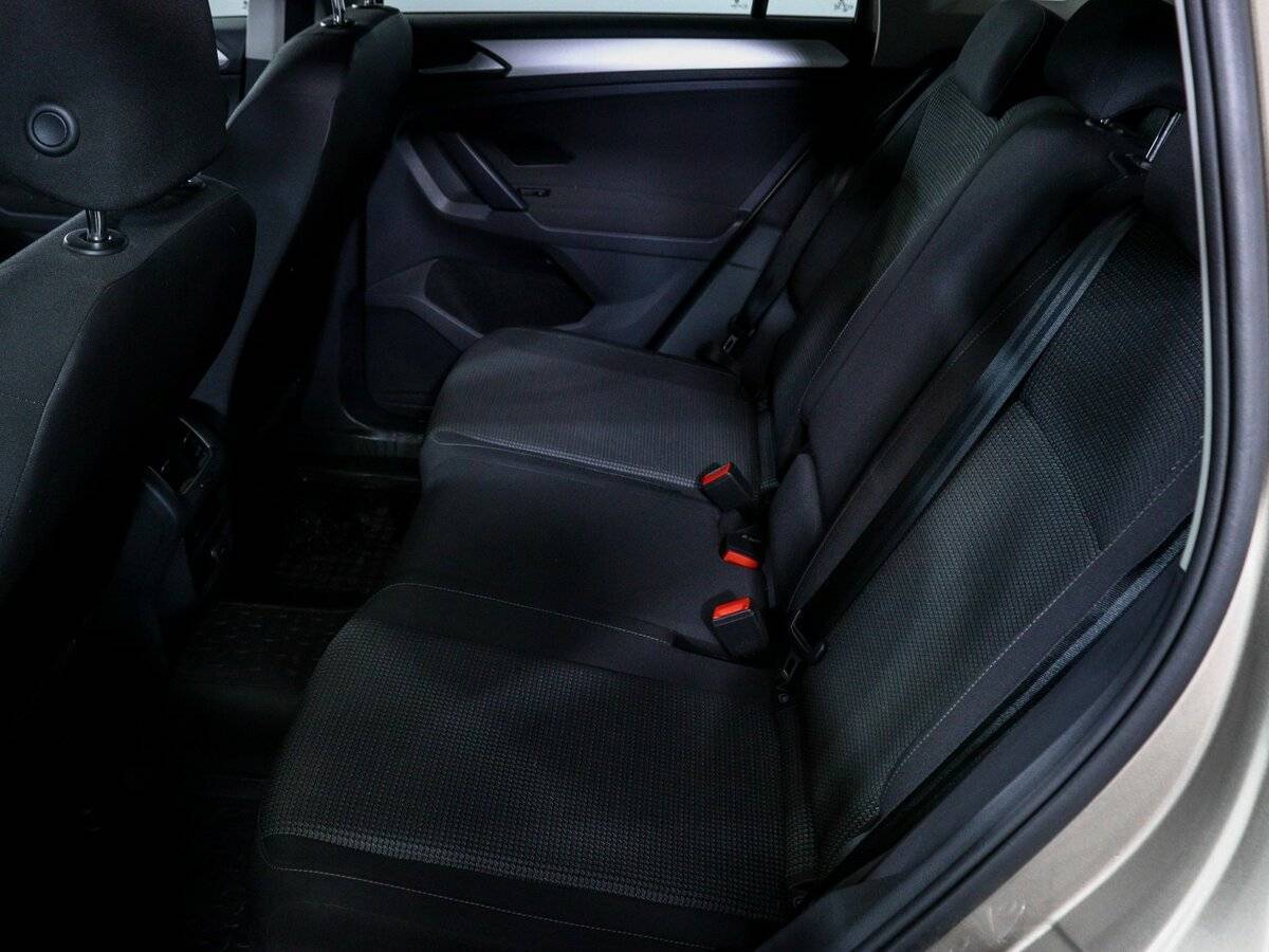 Volkswagen Tiguan, 2017 Фото №10