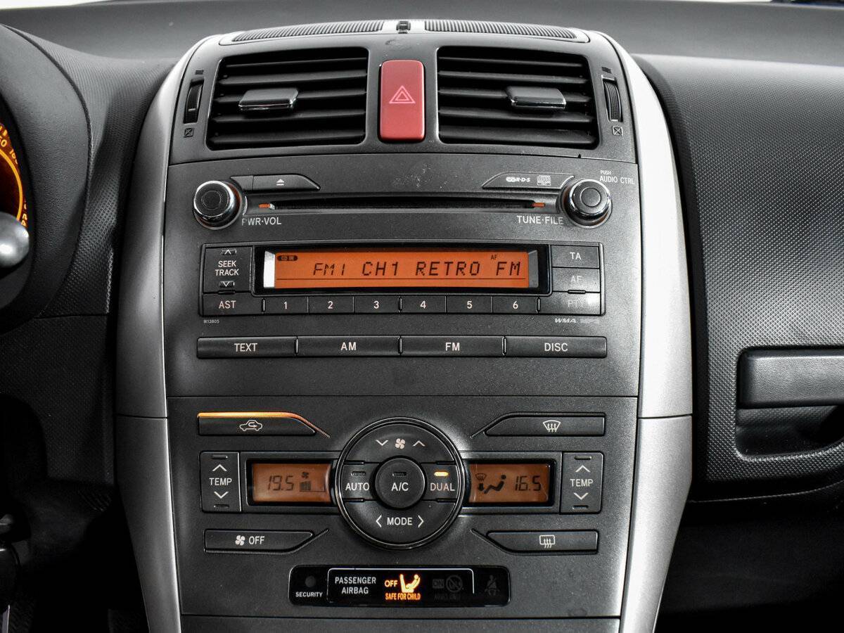 Toyota Auris, 2008 Фото №14